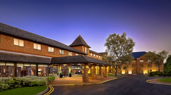 DOUBLETREE BY HILTON SHEFFIELD PARK header image